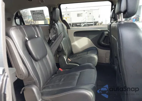 2013 Chrysler Town & Country Touring из США, поврежденный, VIN 2C4RC1BG6DR604940